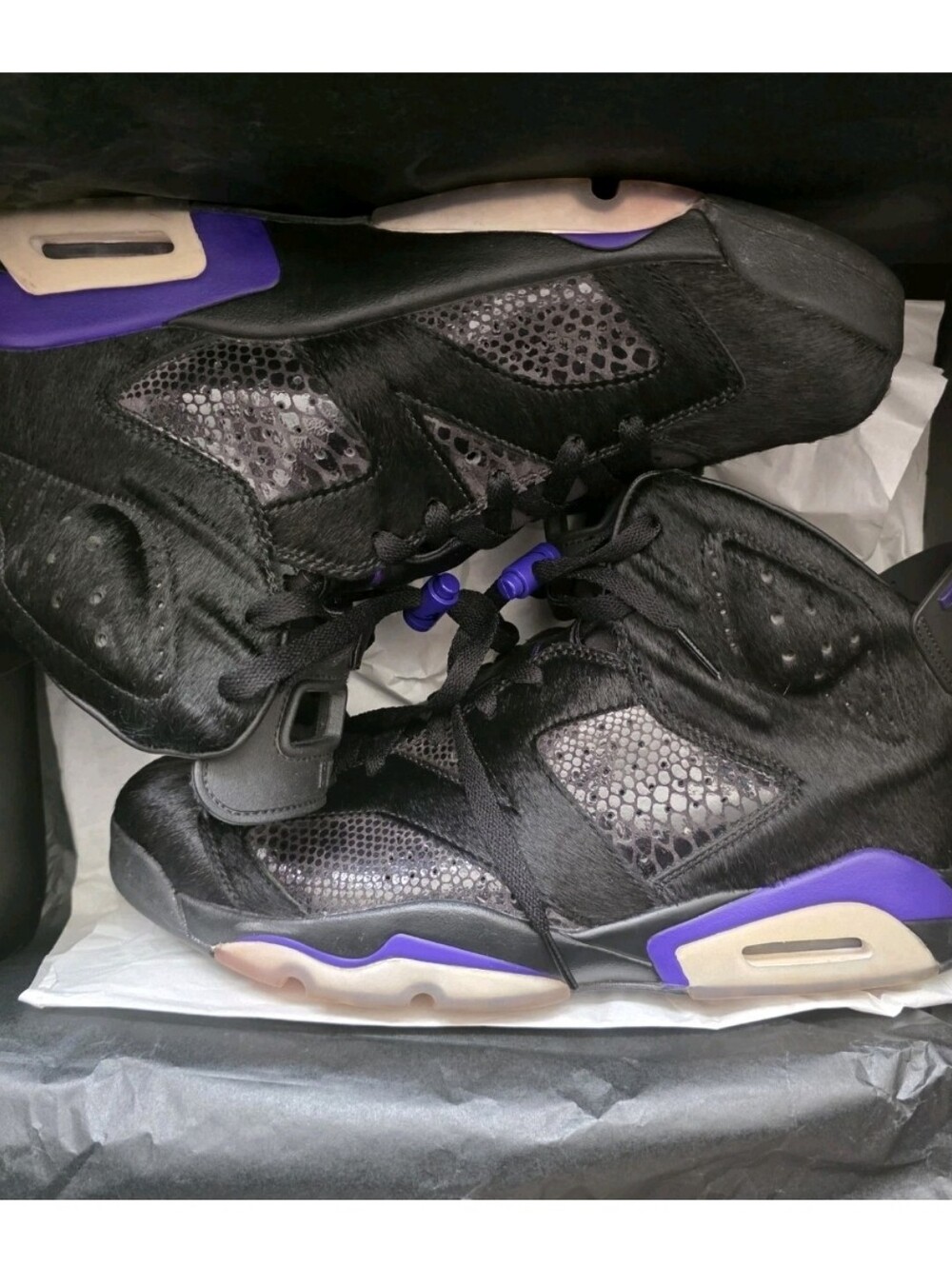 Air Jordan Sneakers Social Status 6 Retro SP Pony Hair  Black Men's Size 11.5
